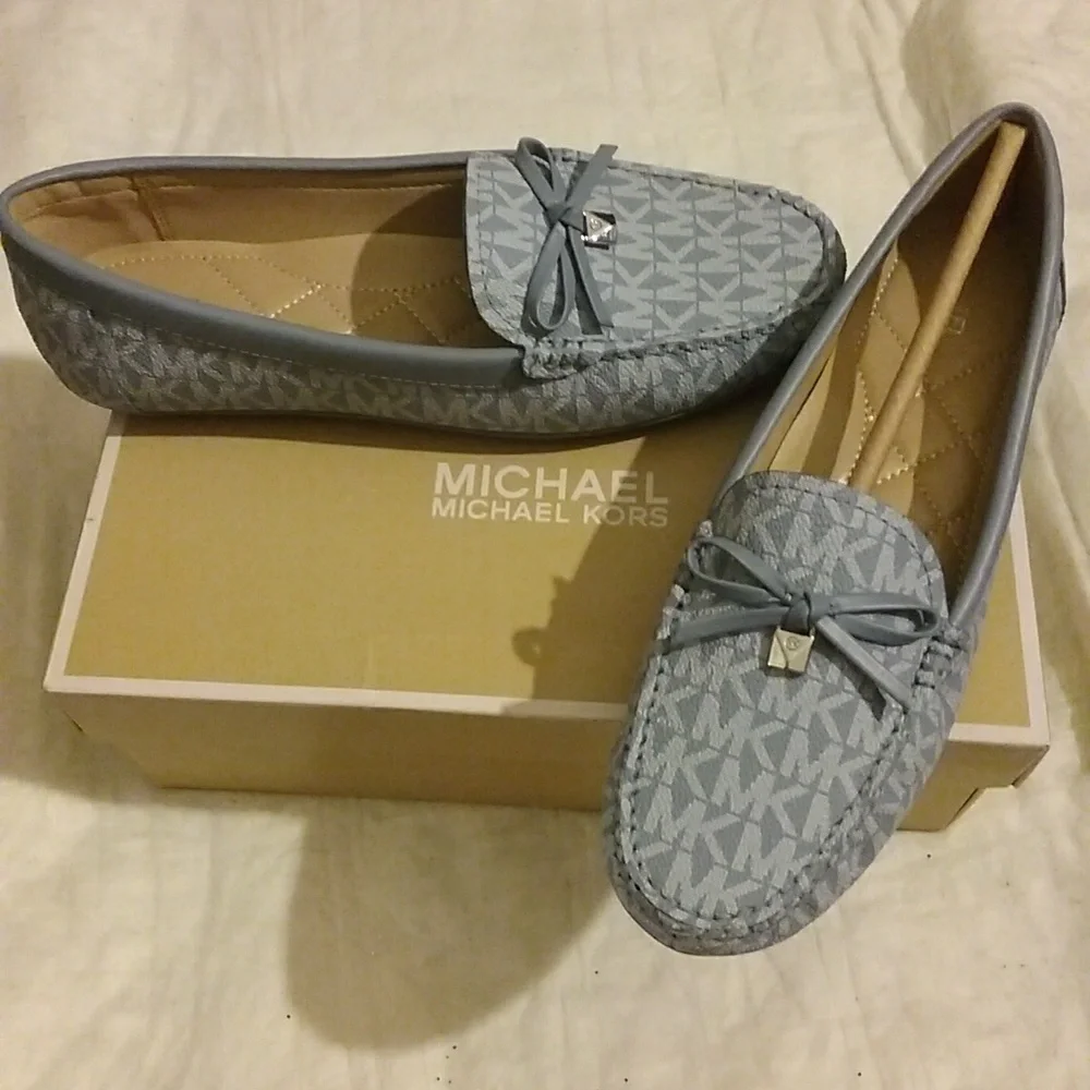 Michael Kors NIB Moccasin 7 Lt. Blue - Picture 2 of 6